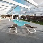 Casa *
