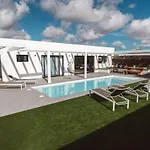 Casa * Лахарес